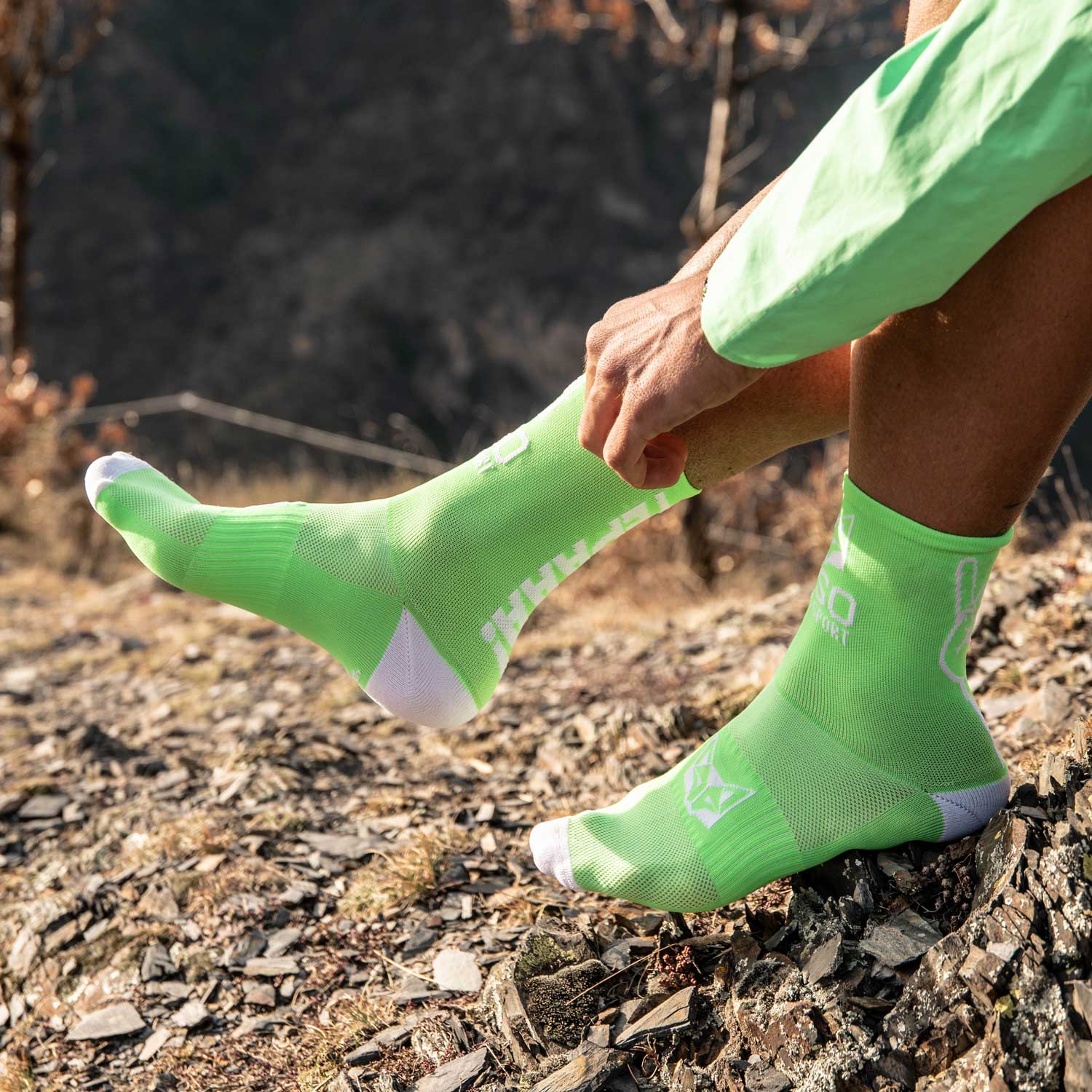Medium cut socks for Running and Cycling - OTSO – Page 2