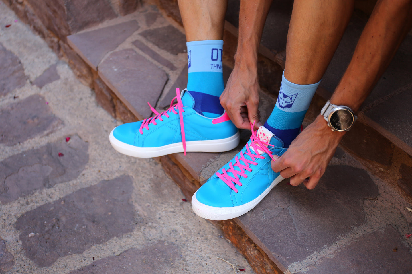 OTSX Sneakers X Munich Turquoise Blue - Women