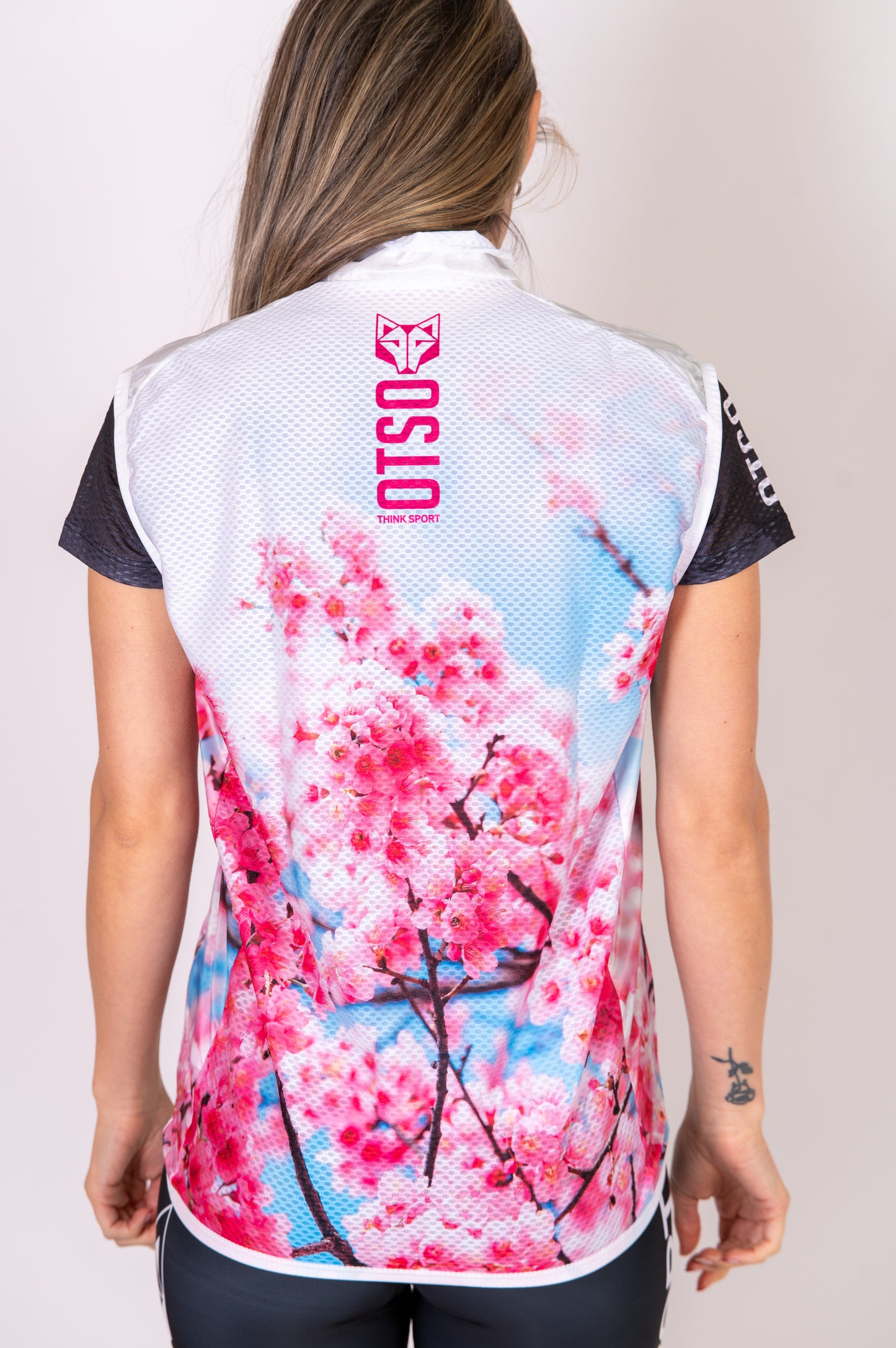 Unisex Running Vest - Almond Blossom