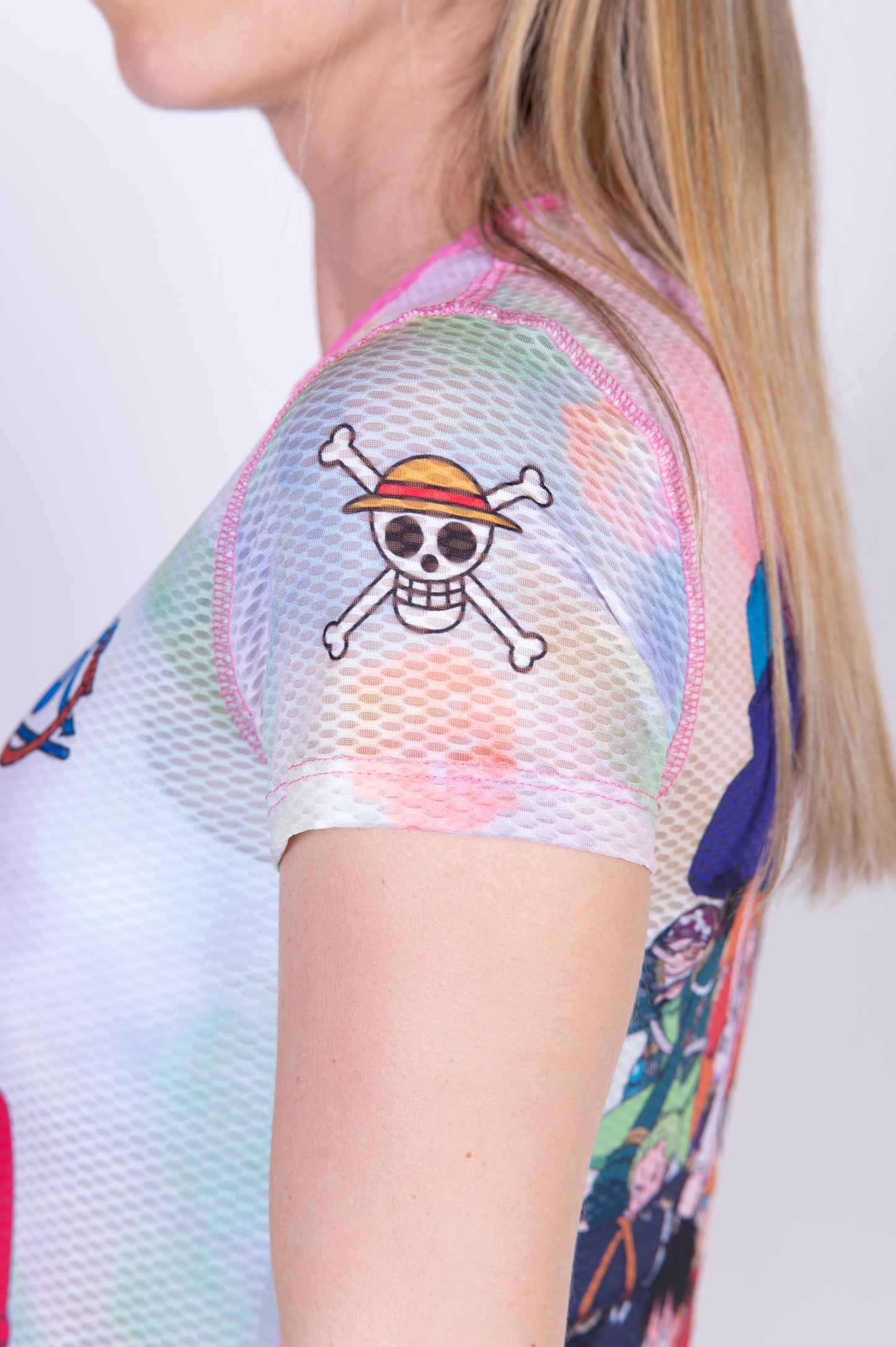 Short sleeve t-shirt women - One piece egghead luffy and the crew pink