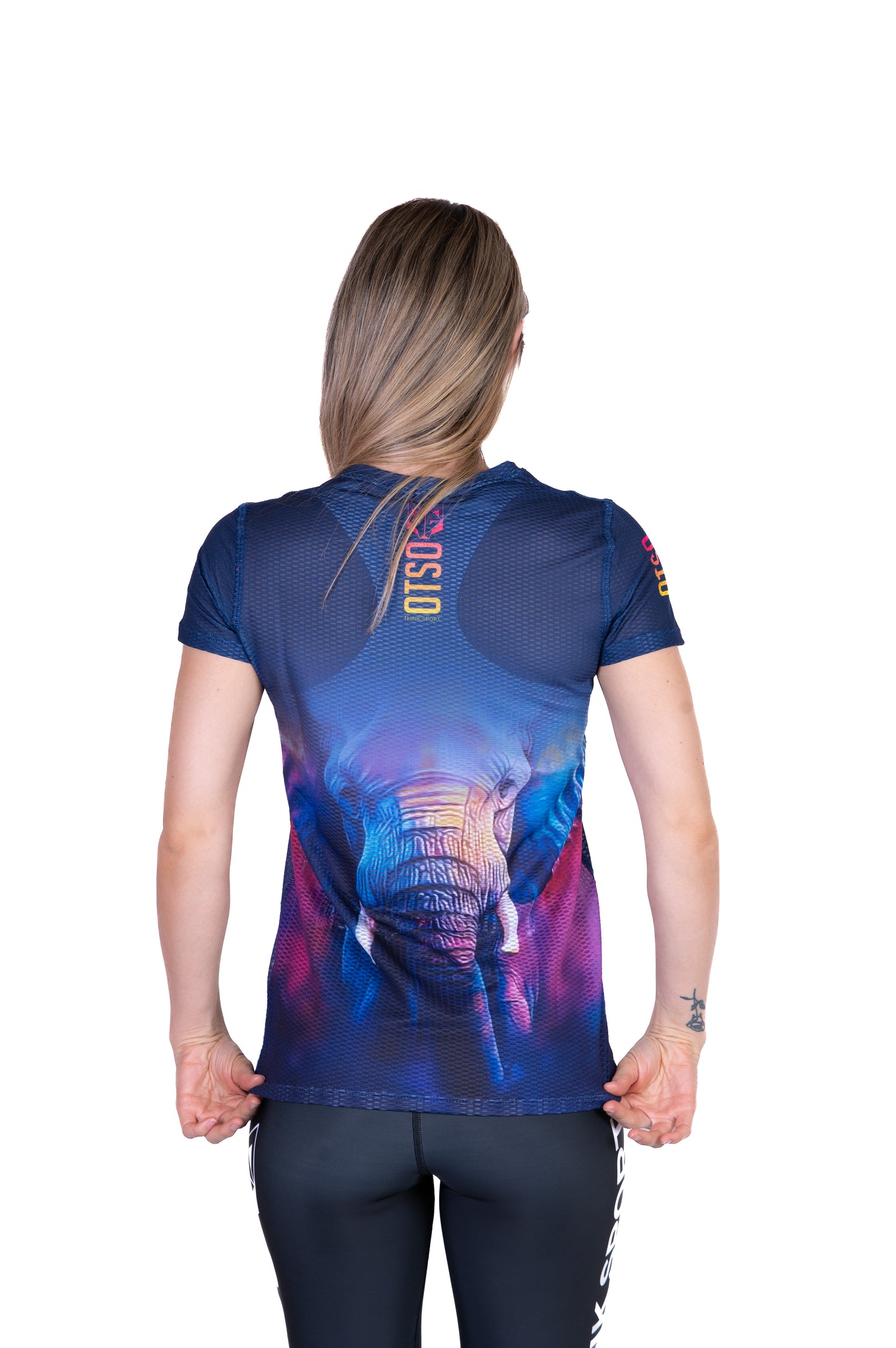 Camiseta feminina de manga curta - Be Strong