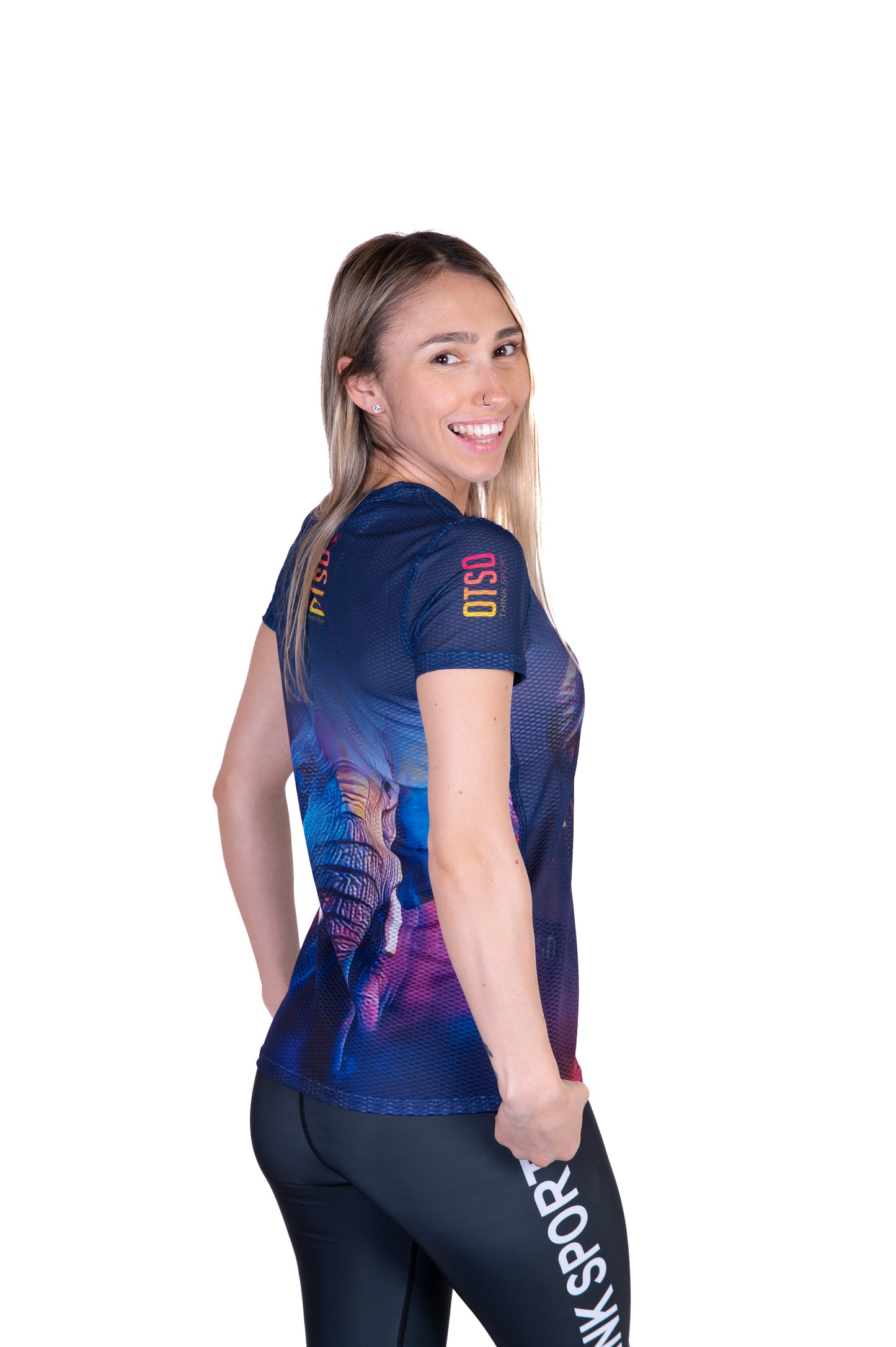 Camiseta feminina de manga curta - Be Strong