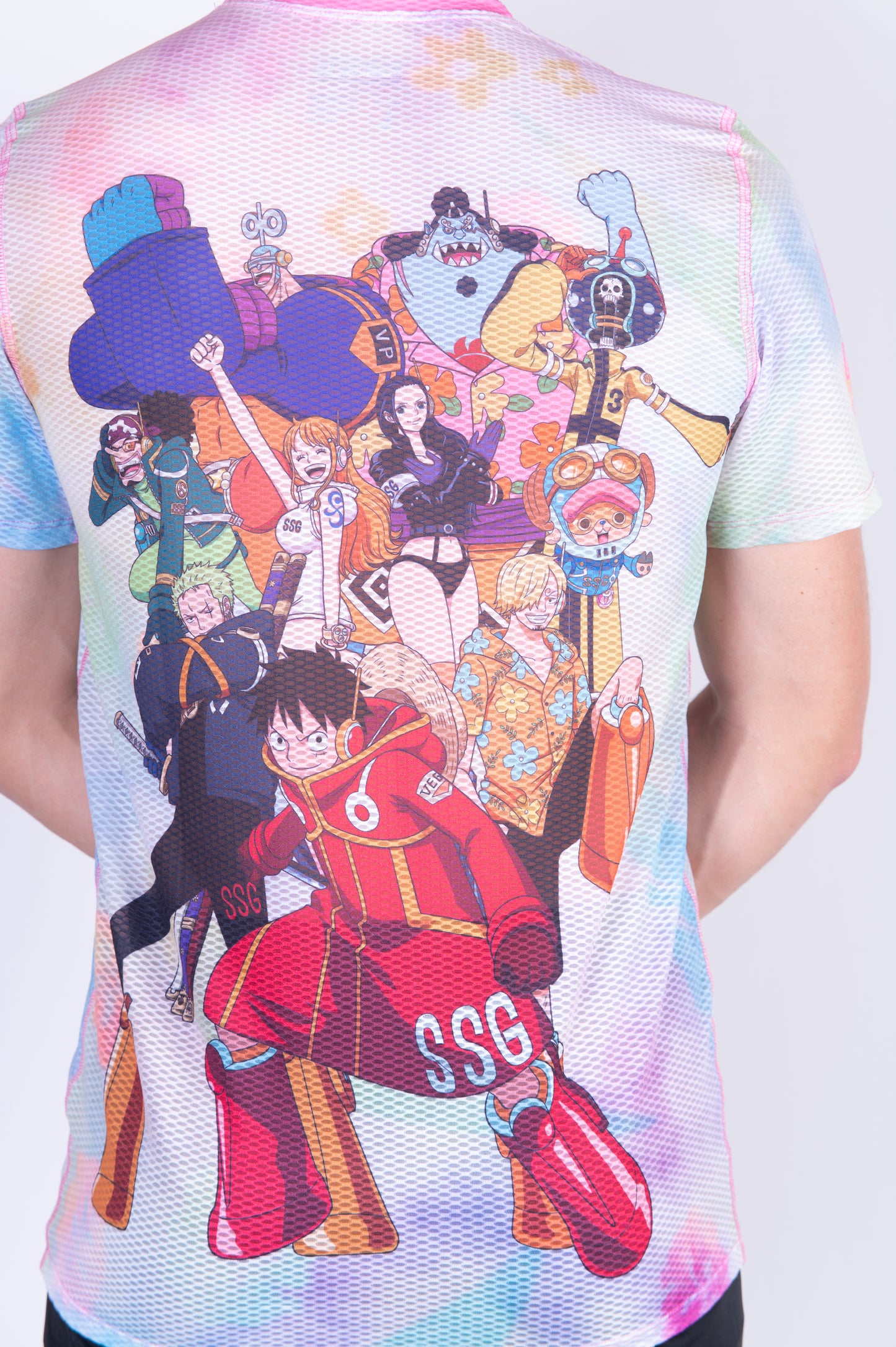 Samarreta màniga curta home - One piece egghead luffy and the crew pink