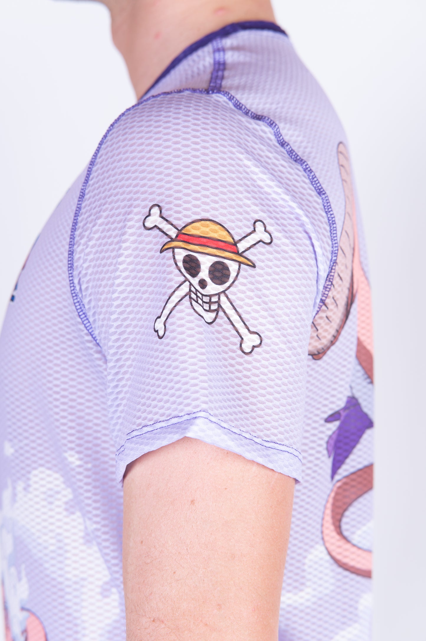 T-shirt de manga curta para homem - One piece egghead luffy and the crew pink