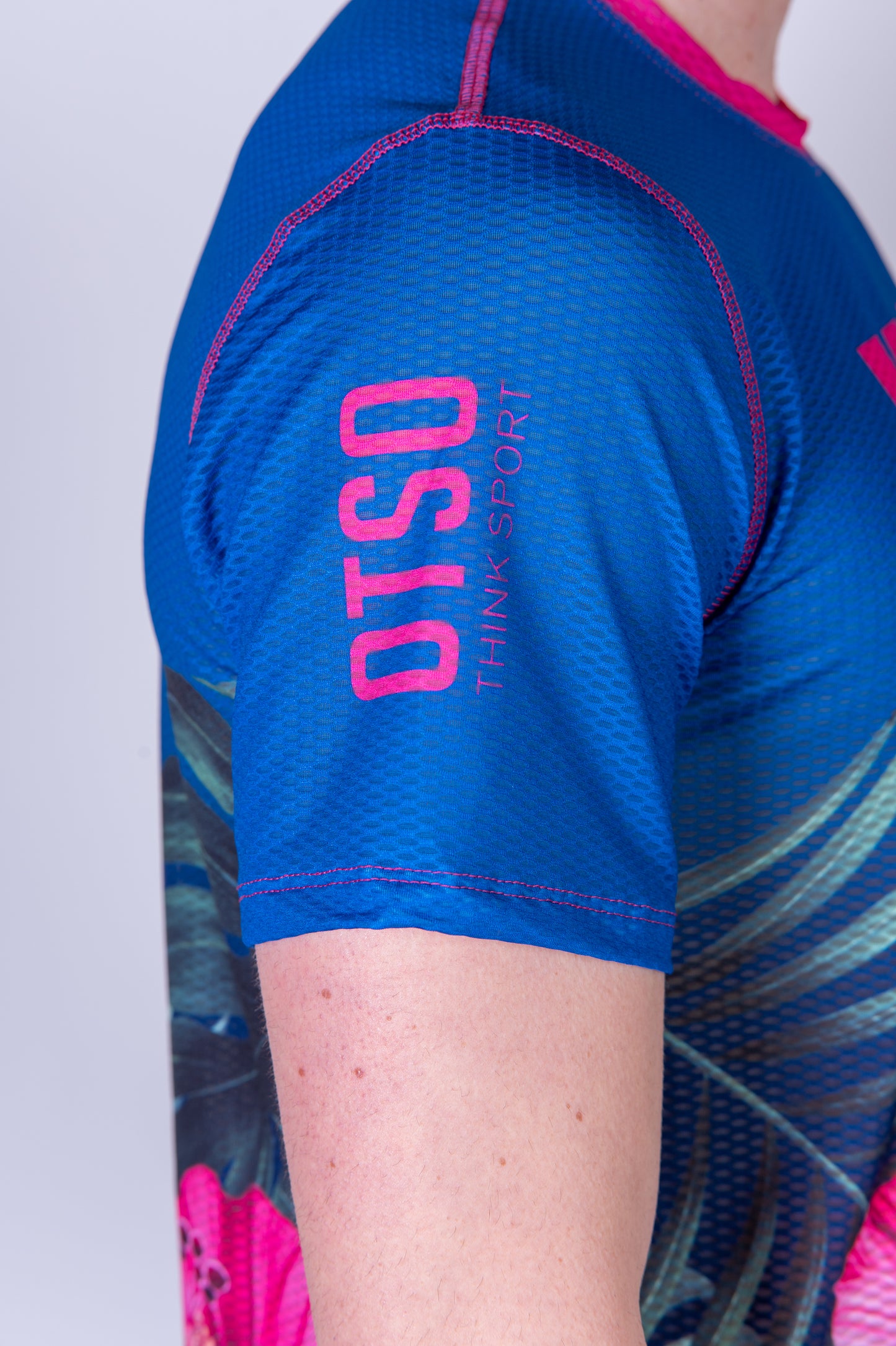 Camiseta manga corta hombre - Kona Pua Aloalo