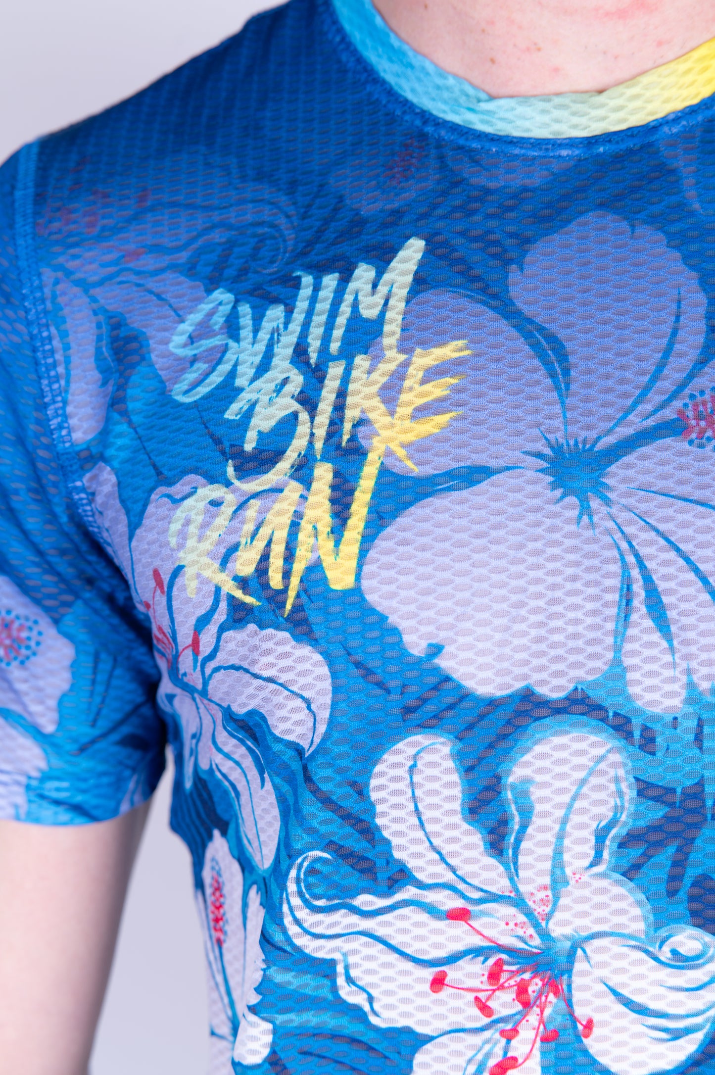 Camiseta manga corta hombre - Swim Bike Run Flower