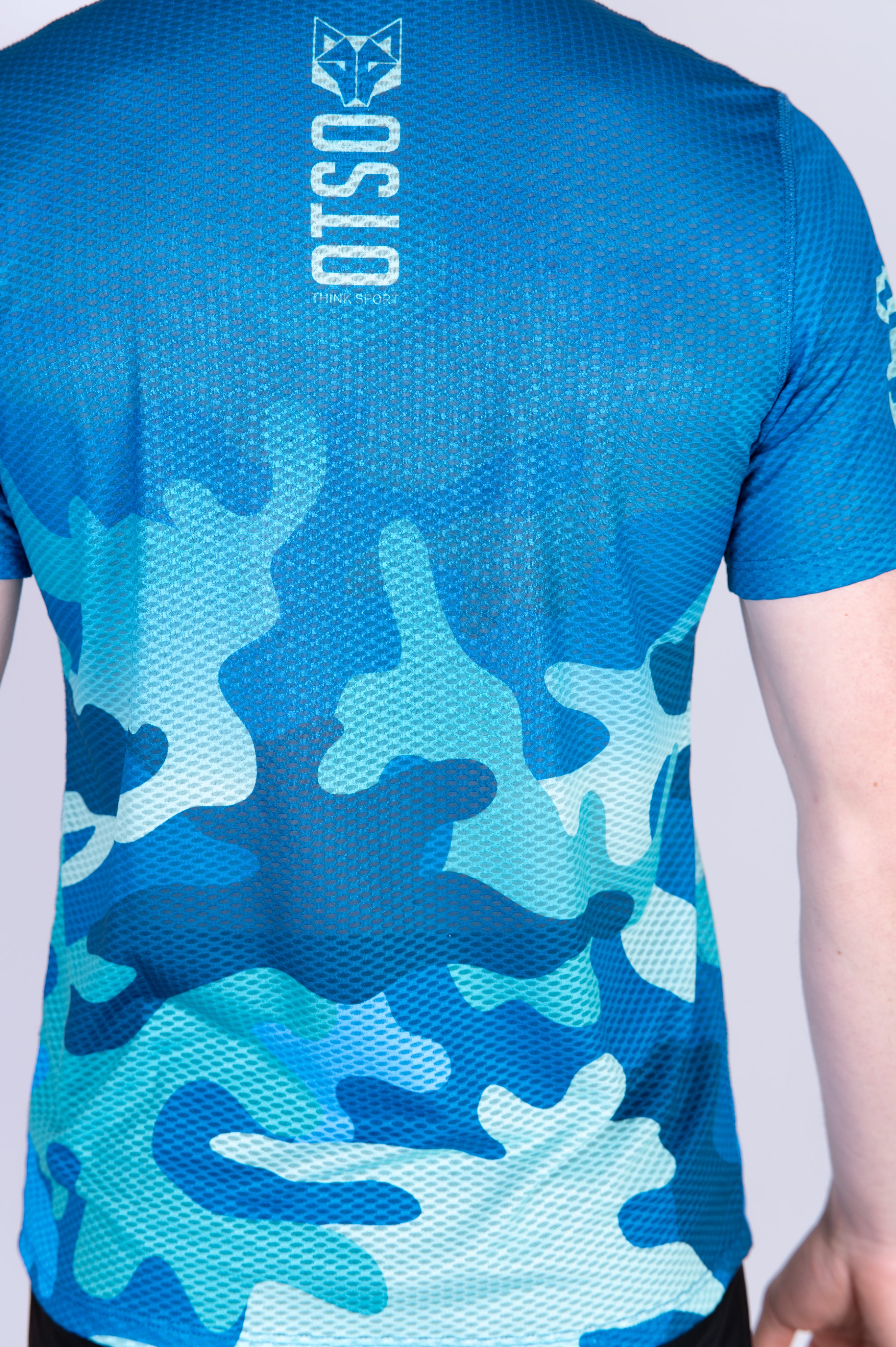 Camiseta manga corta hombre - Camo Blue (Outlet)