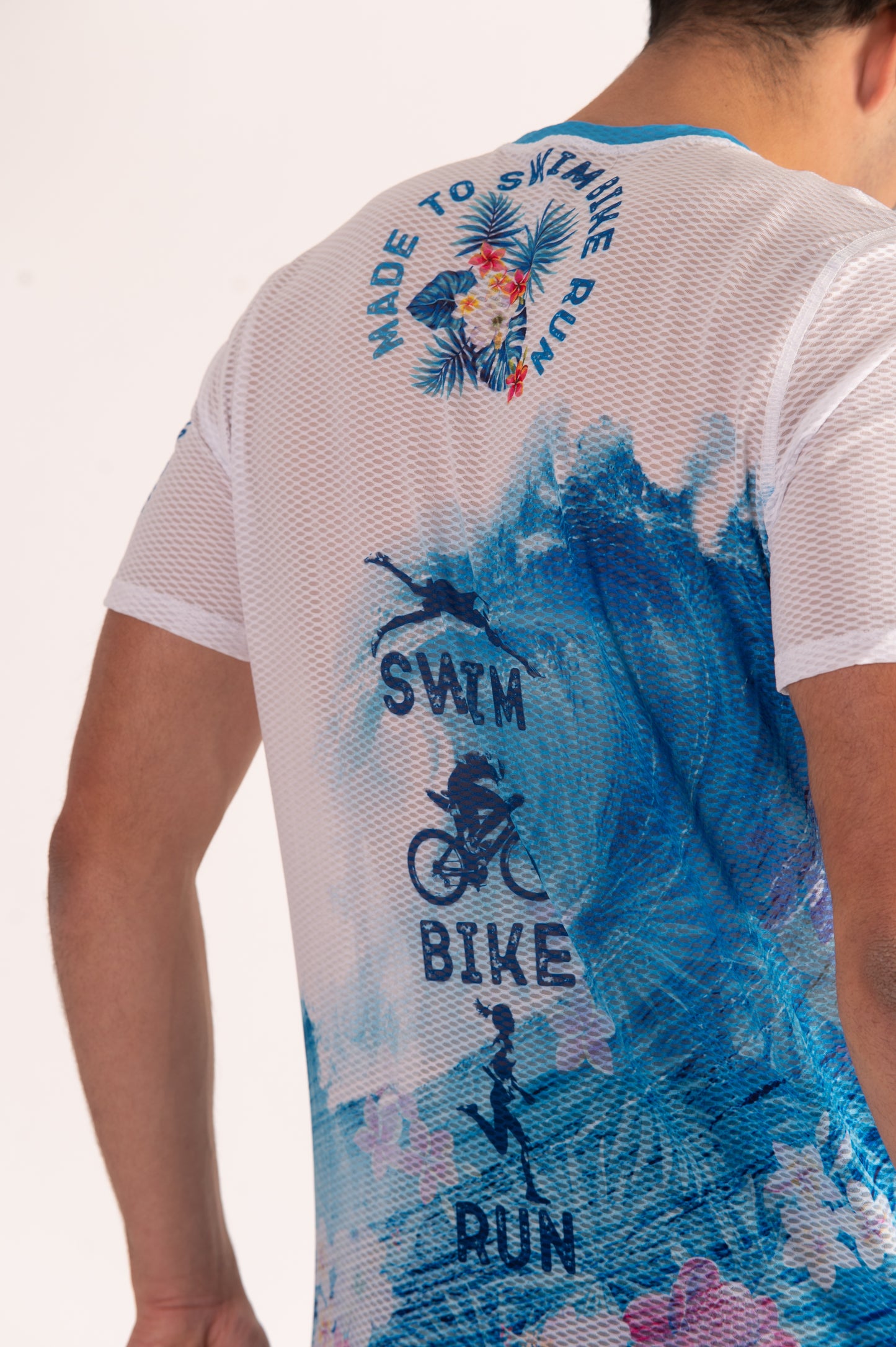 Short sleeve t-shirt for men - Swim Bike Run Wave