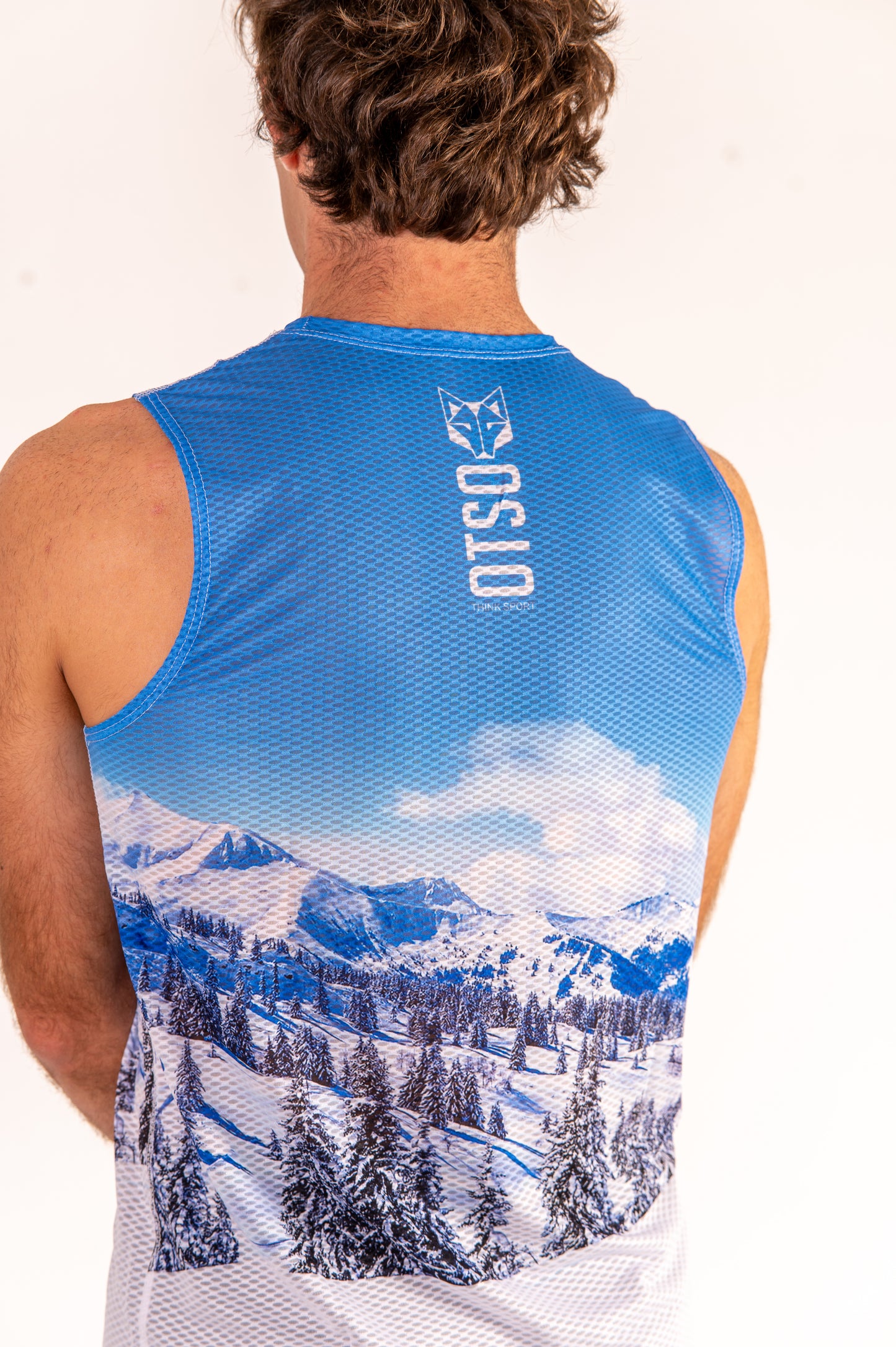 Men's Sleeveless T-Shirt - Snow Forest