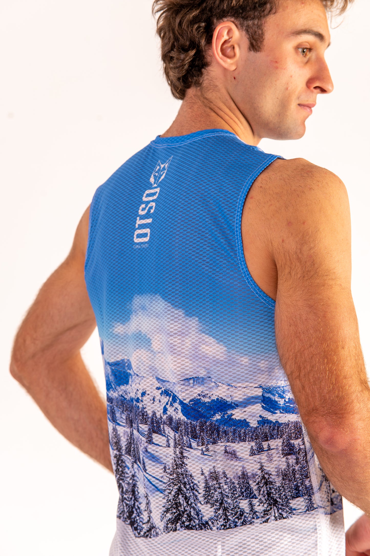 Men's Sleeveless T-Shirt - Snow Forest