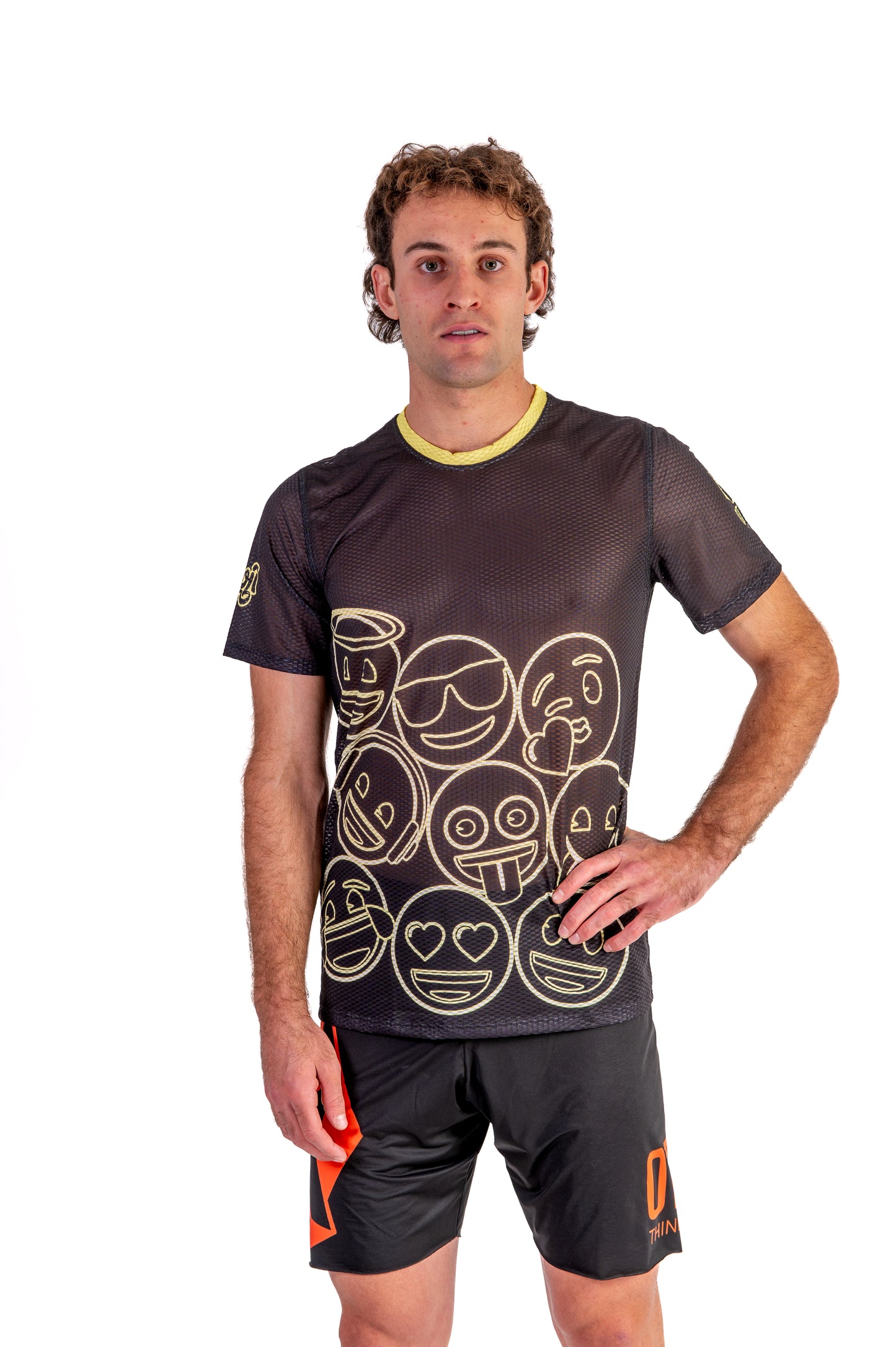 Camiseta manga curta masculina - Emoji Neon Faces