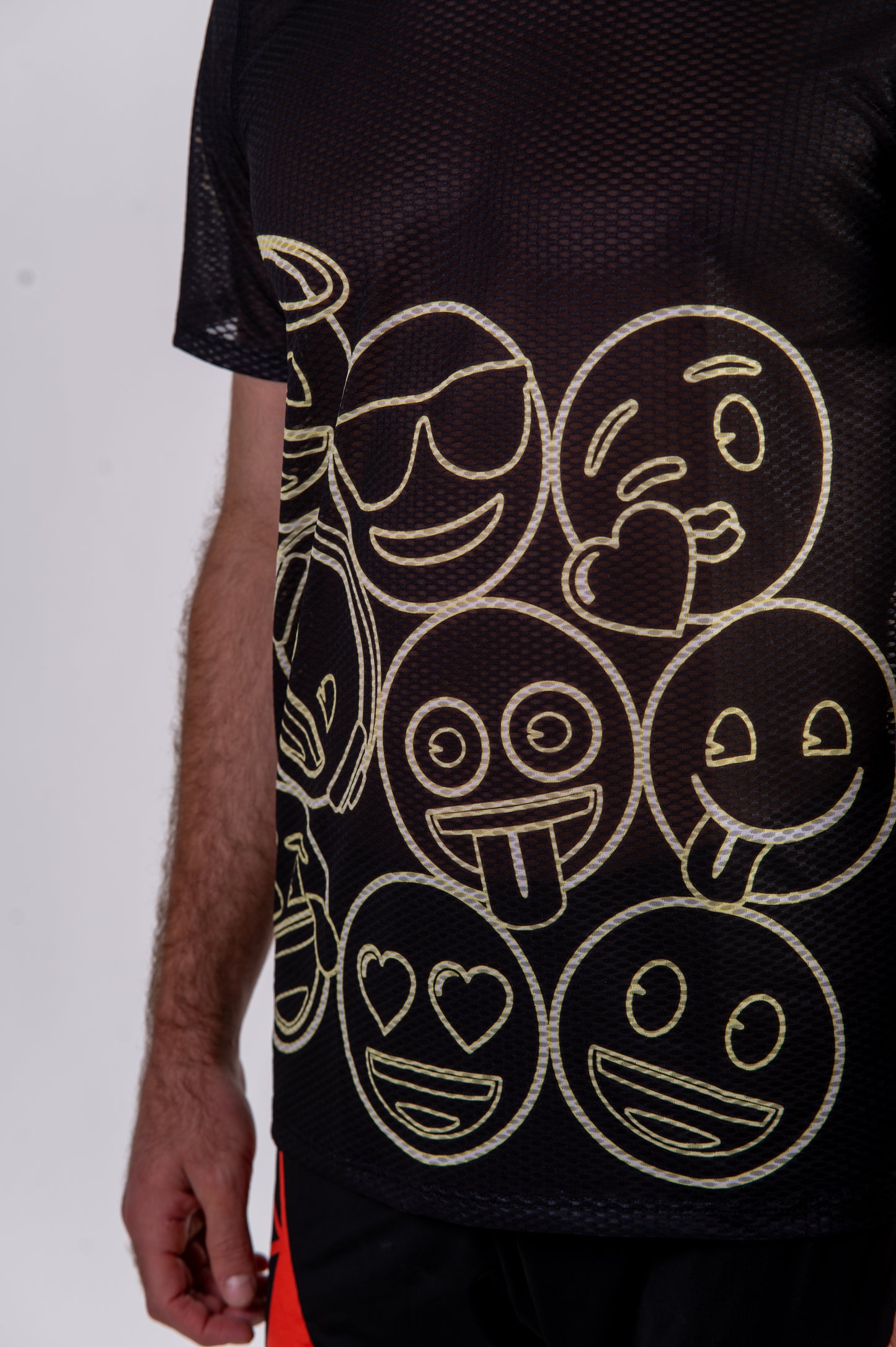 Camiseta manga curta masculina - Emoji Neon Faces