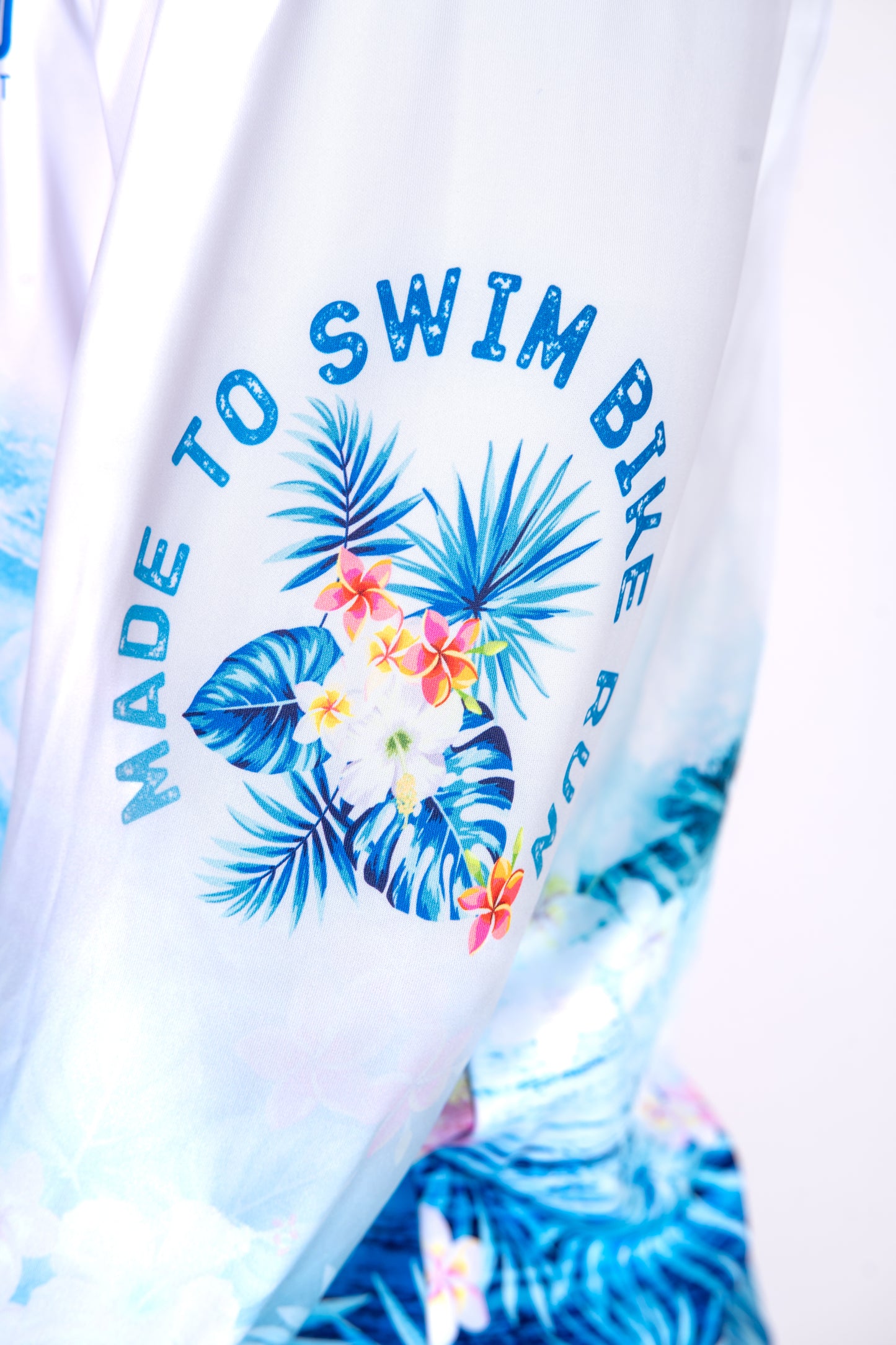 Hoodie - Swim Bike Run Wave