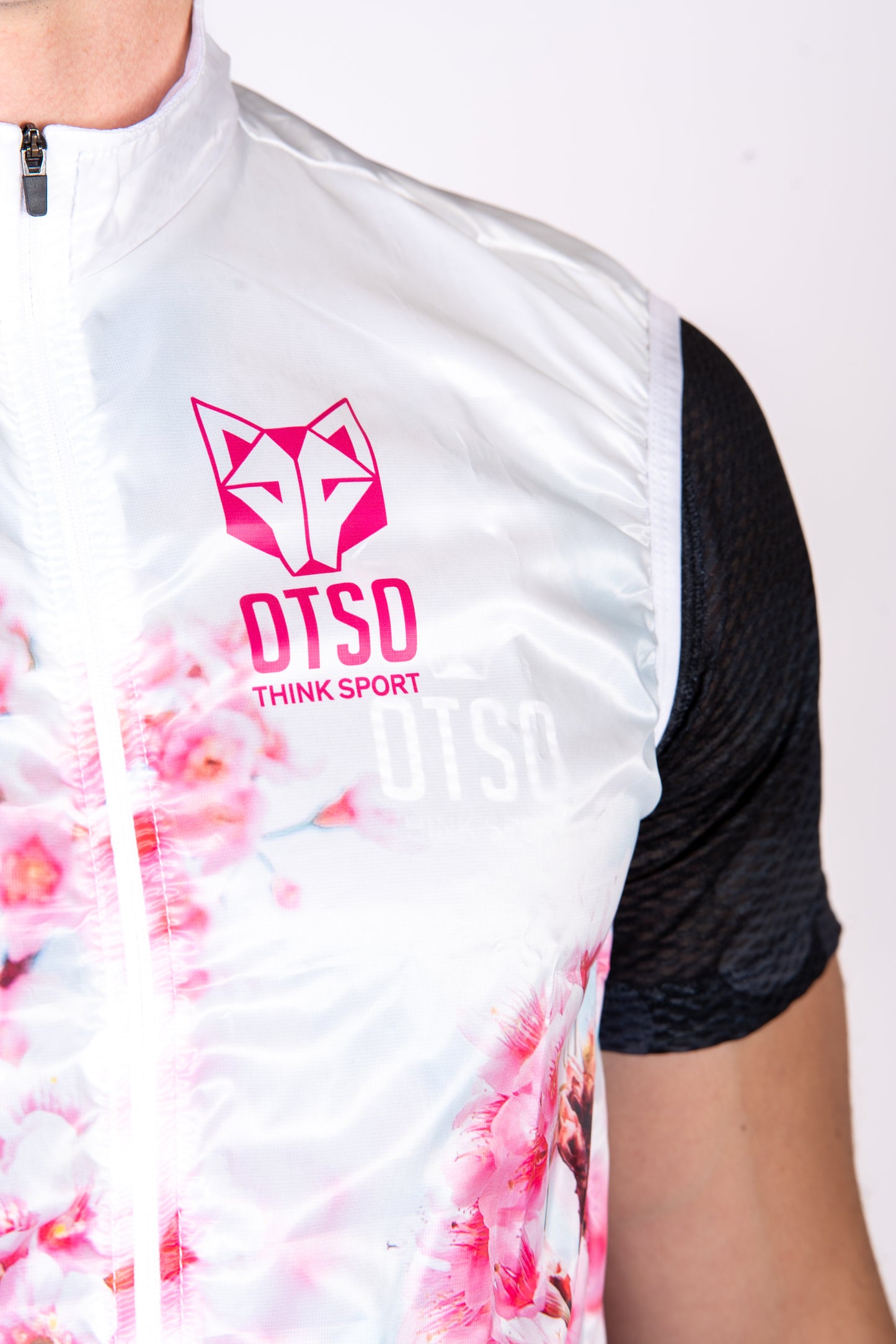 Unisex Running Vest - Almond Blossom