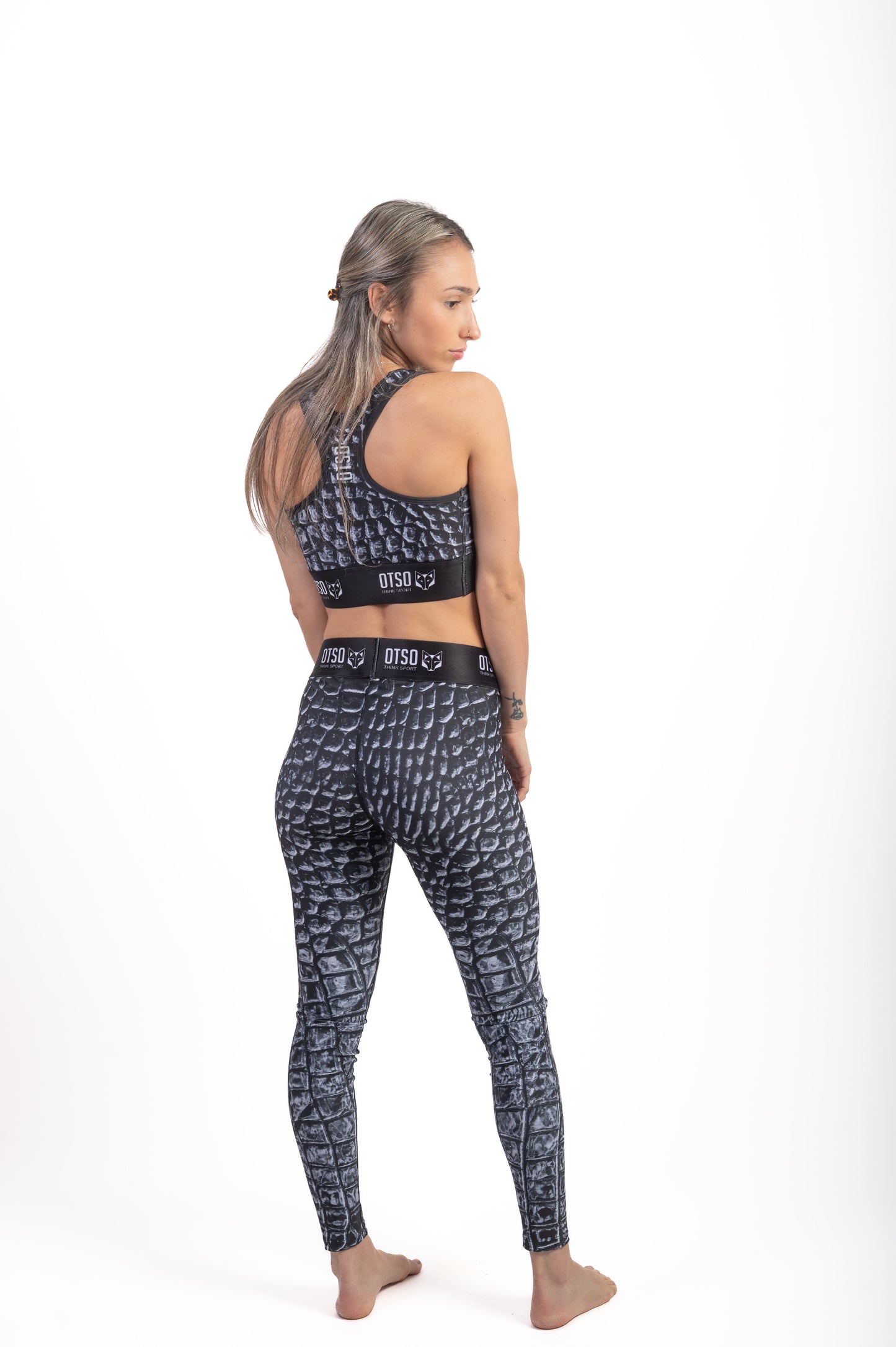 Top esportiu - Black Snake