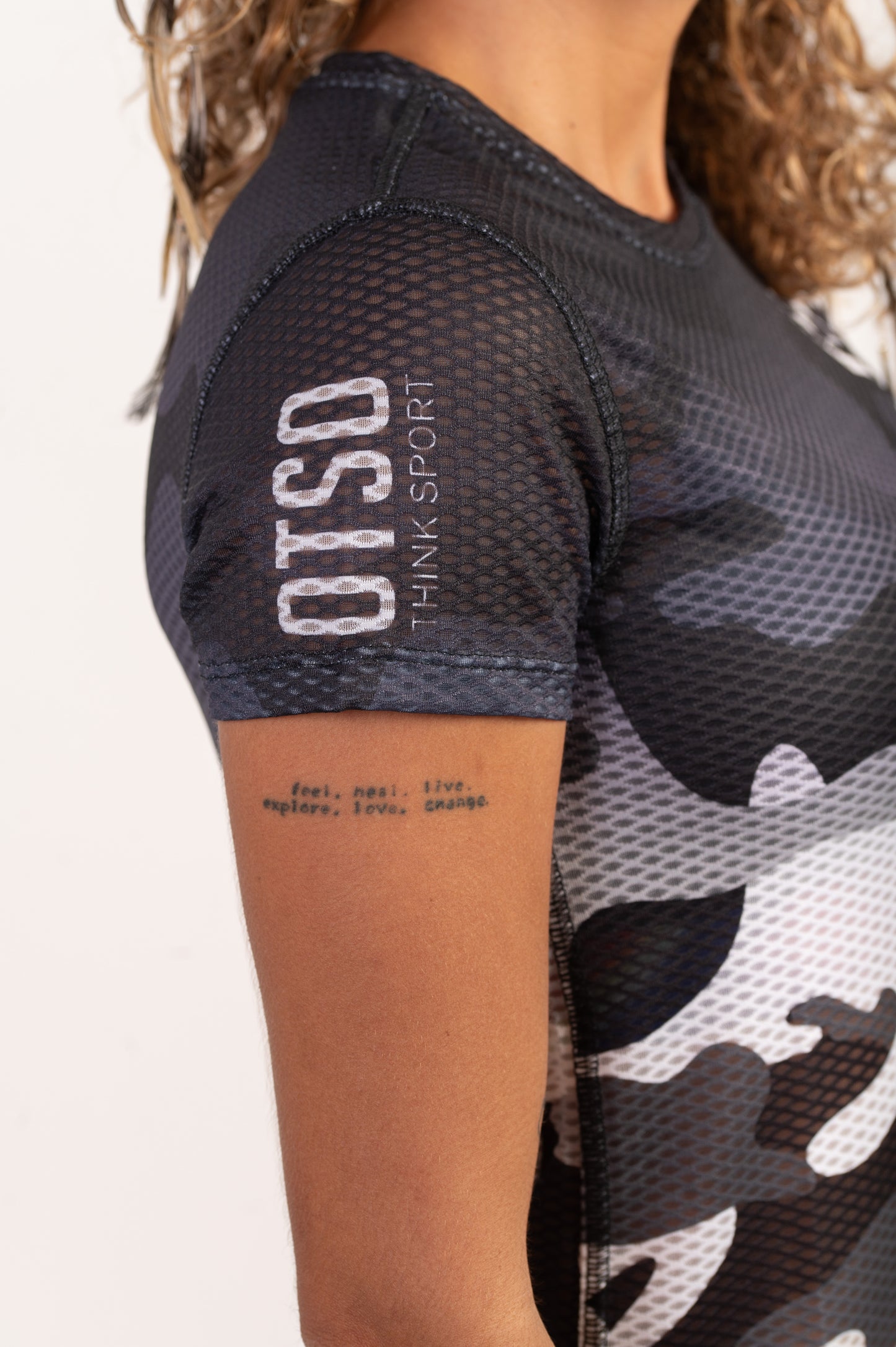 Camiseta manga corta mujer - Camo Grey