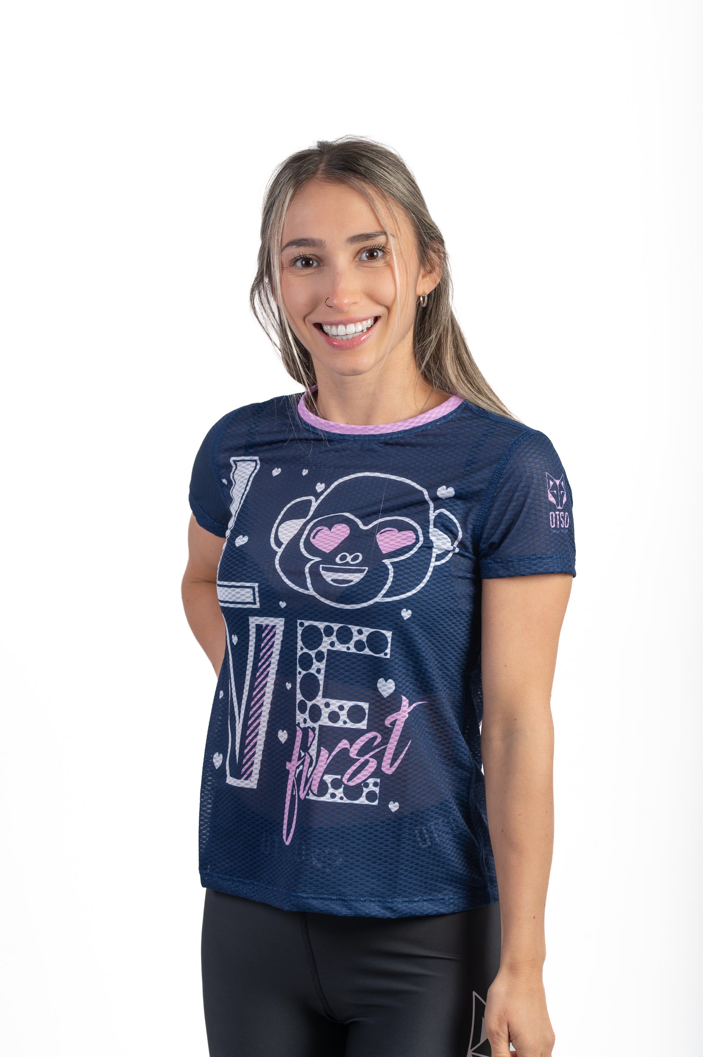 Camiseta manga curta feminina - Emoji Love First