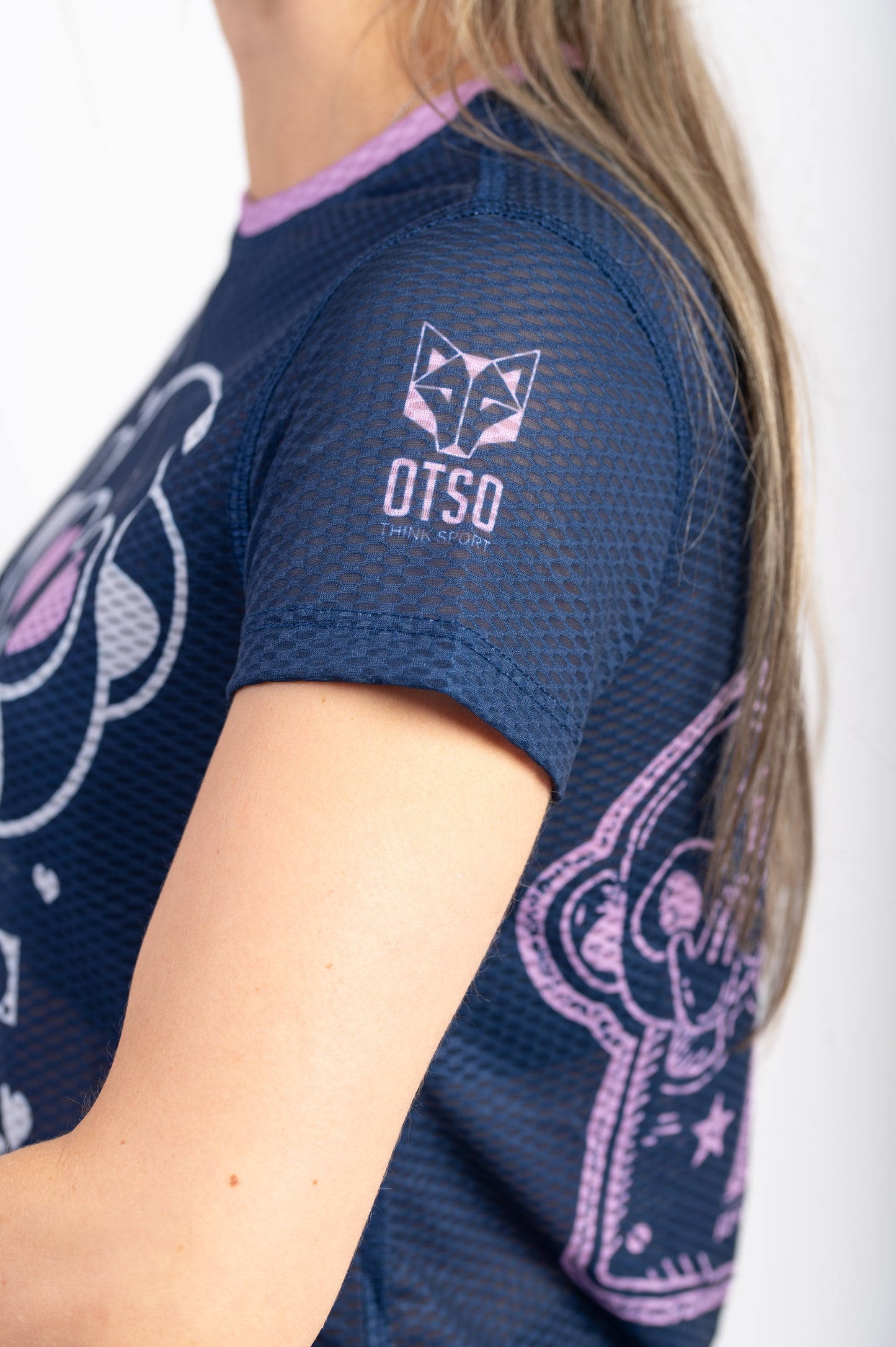 Camiseta manga curta feminina - Emoji Love First