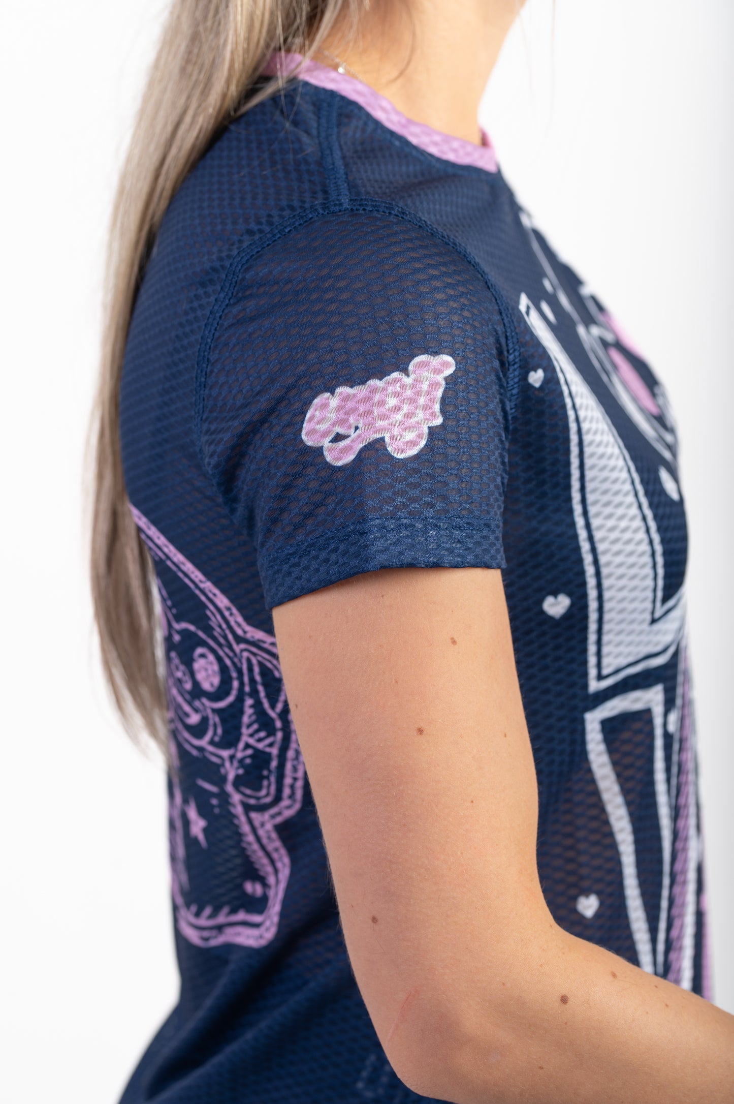 Camiseta manga curta feminina - Emoji Love First