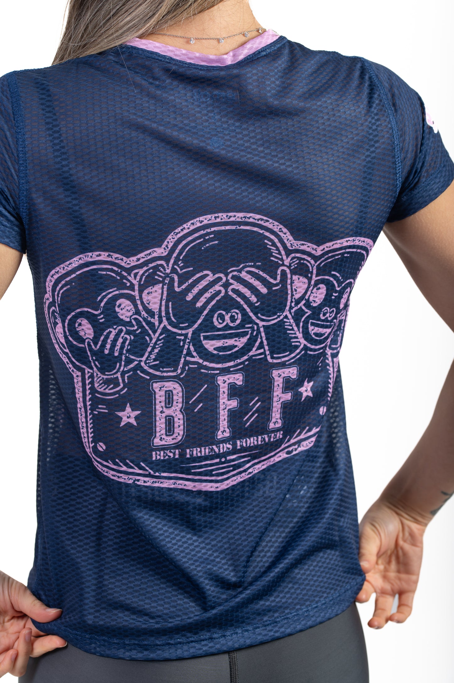 Camiseta manga curta feminina - Emoji Love First