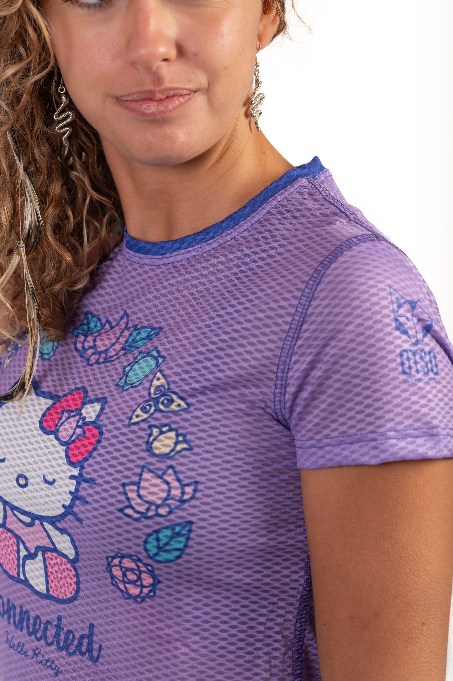 Short sleeve t-shirt for girls and women - Hello Kitty Connected