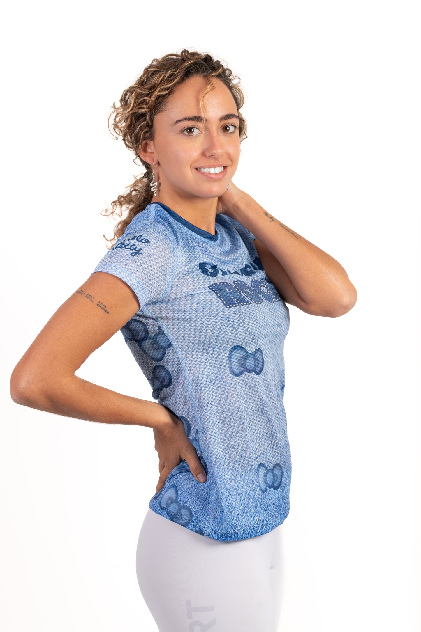 Camiseta manga corta niña y mujer - Hello Kitty Denim