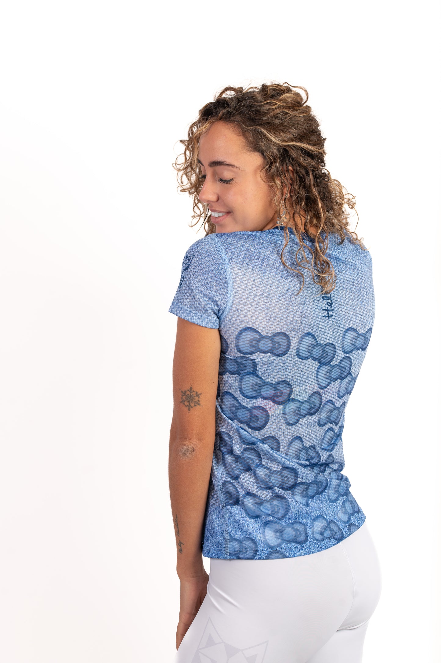 Camiseta manga corta niña y mujer - Hello Kitty Denim