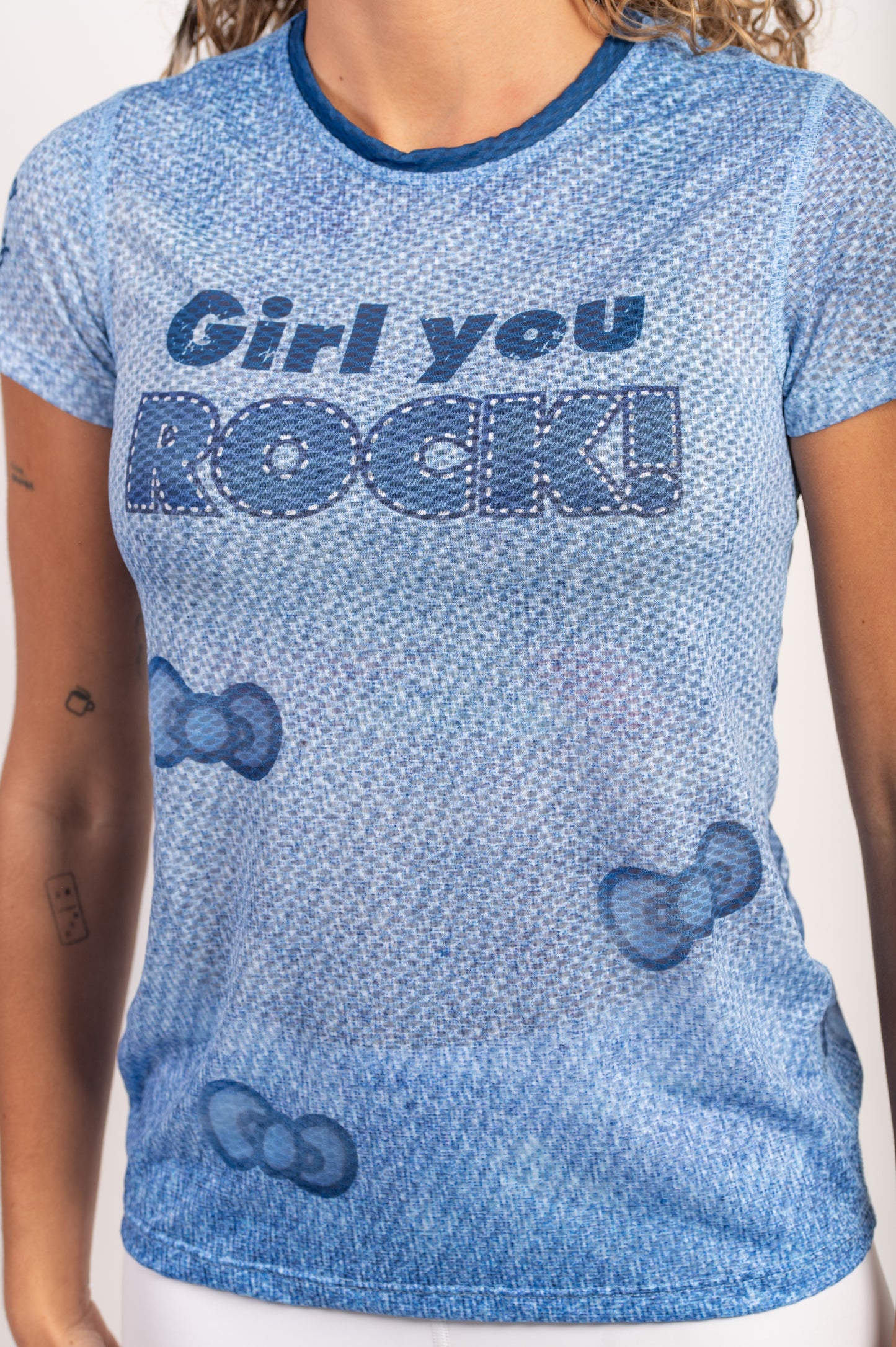 Camiseta manga corta niña y mujer - Hello Kitty Denim