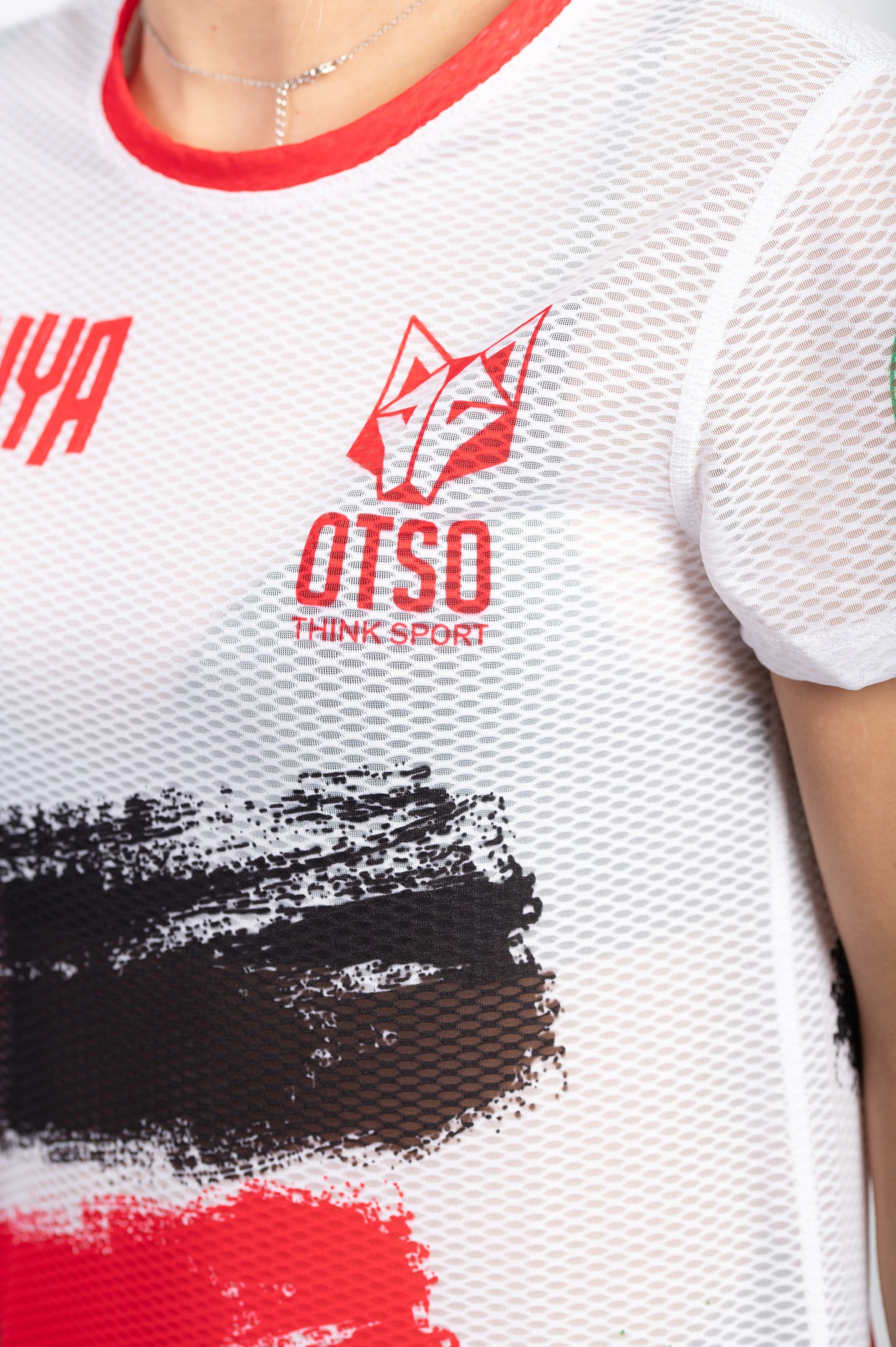 Short sleeve t-shirt women - Kimbia Kenya