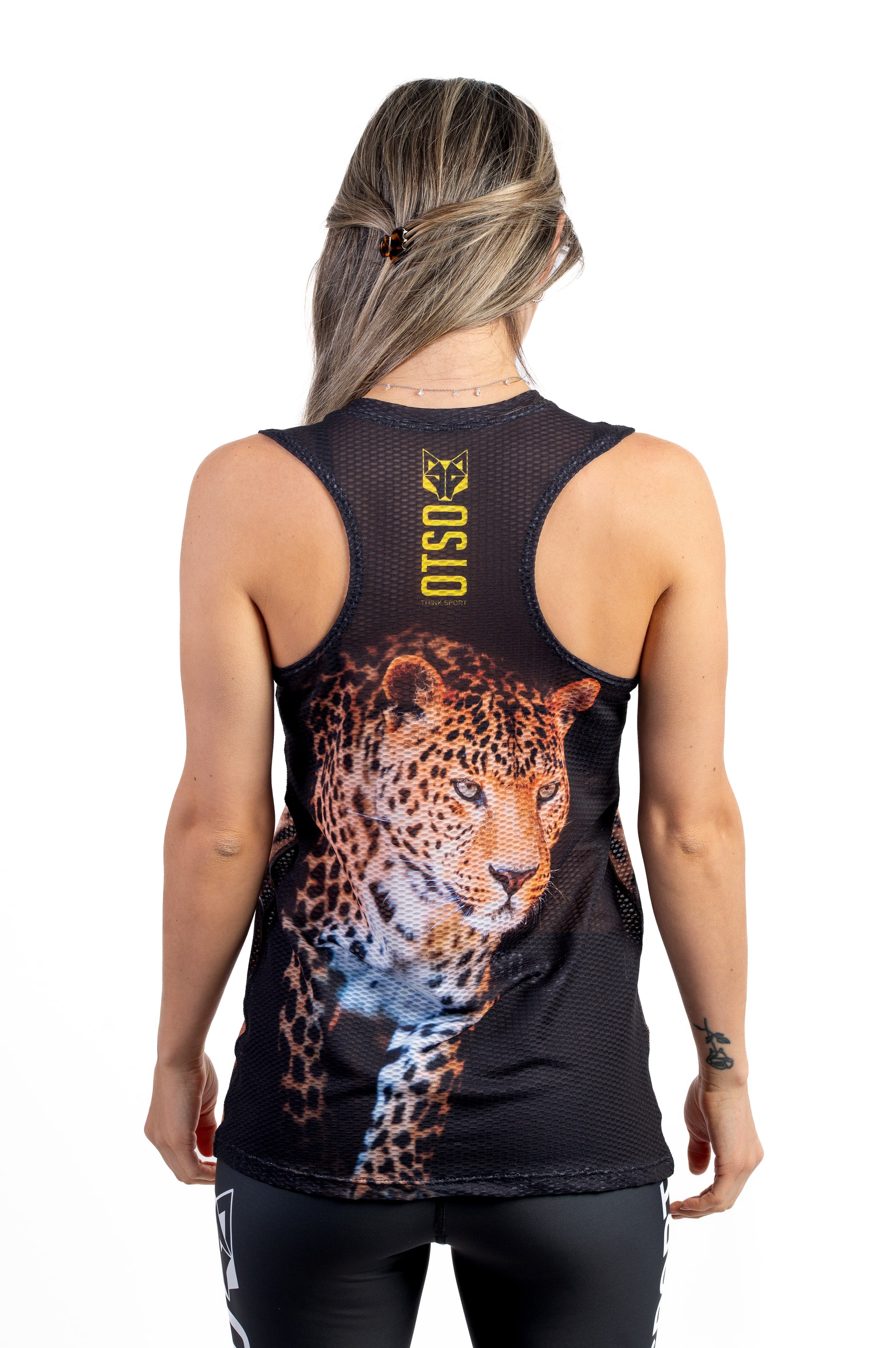 I.AM.GIA - Ellery - Canottiera rossa leopardata con spalline sottili e motivo a farfalla aperto sul retro I.AM.GIA - Ellery - Canottiera rossa leopardata con spalline sottili e motivo a farfalla aperto sul retro