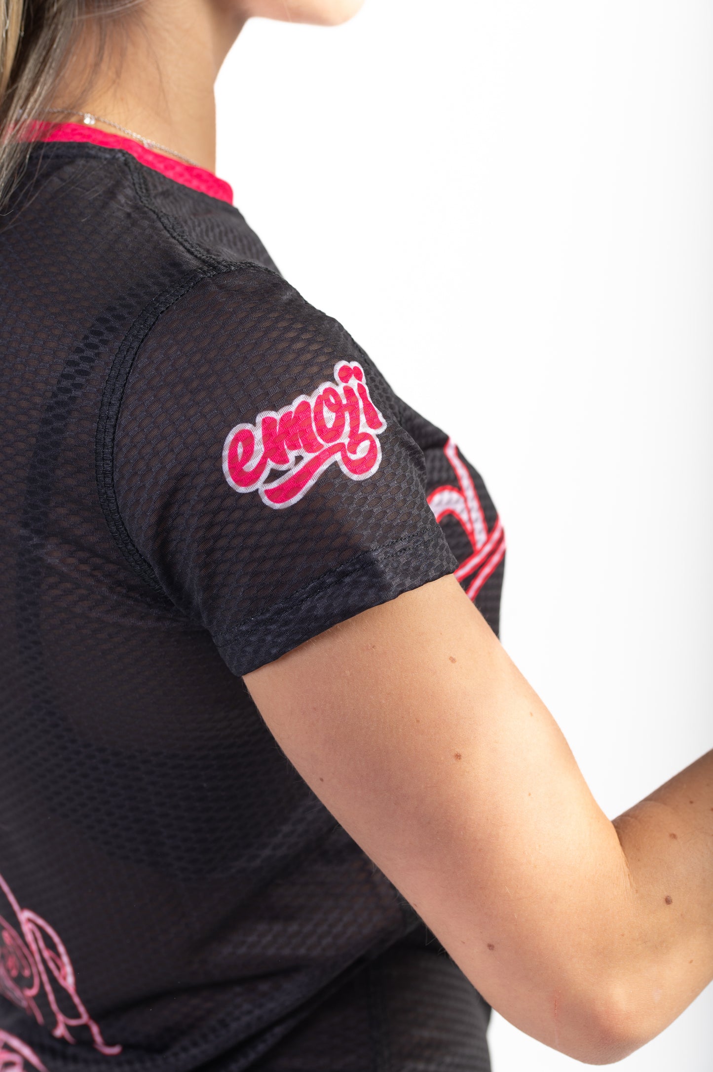 Camiseta manga curta feminina - Emoji Monkey Neon