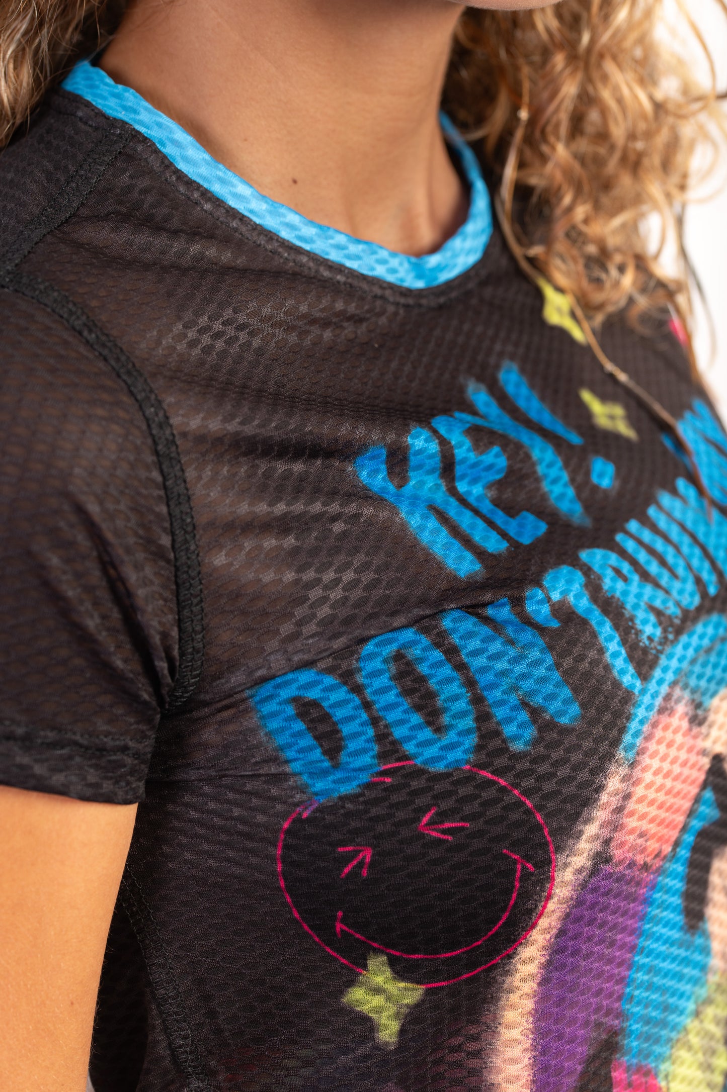 Camiseta manga corta mujer - S.W.Smiley Festival