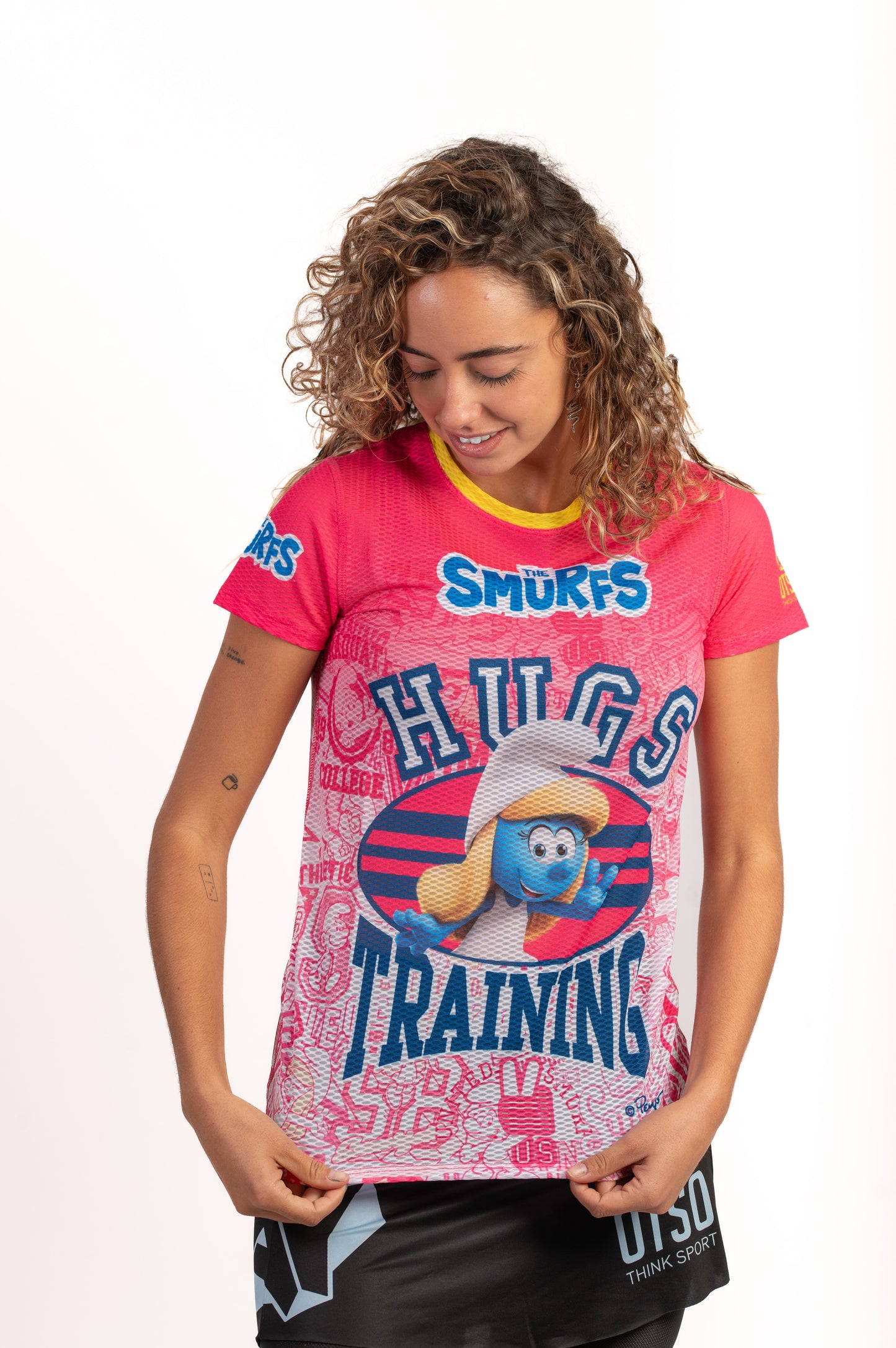 Camiseta manga corta mujer - Smurfs Hugs