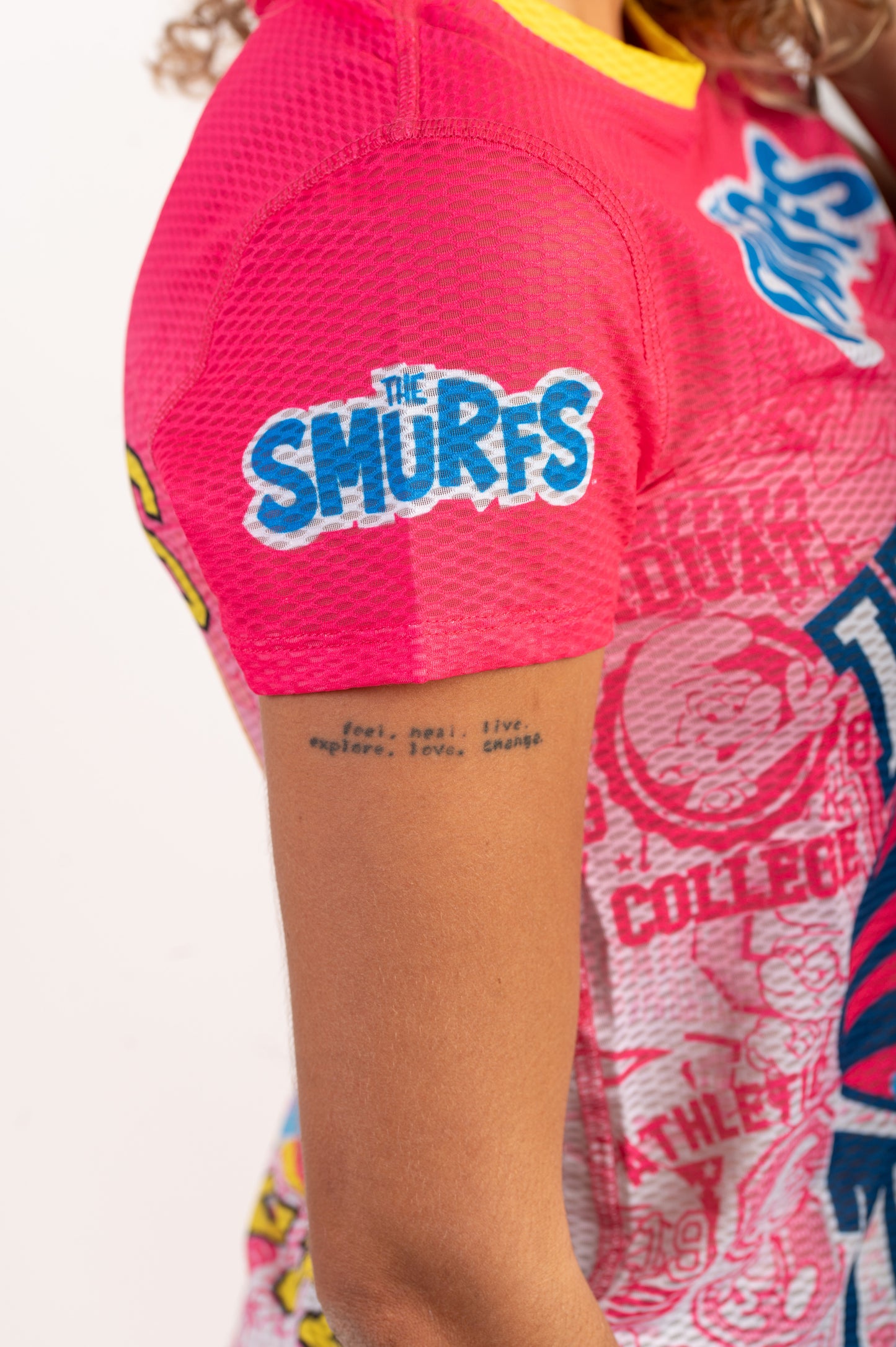 Camiseta manga corta mujer - Smurfs Hugs