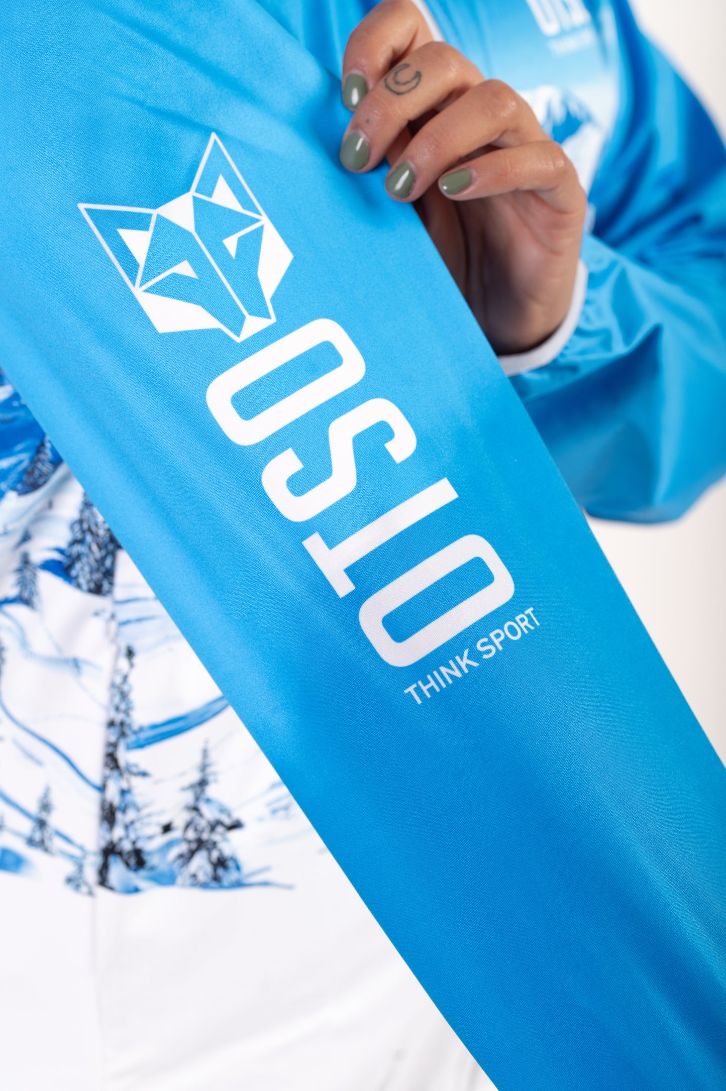 Unisex Running Jacket - Snow Forest